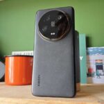 "Xiaomi 15 Ultra: Stylish Ceramic Coating? Yes, But Is It Truly Worth It?"